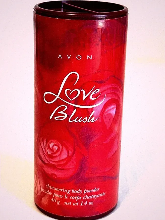 Avon Love Blush Shimmering Body Powder 40g Red Rose Design Fragrance New Old Sto